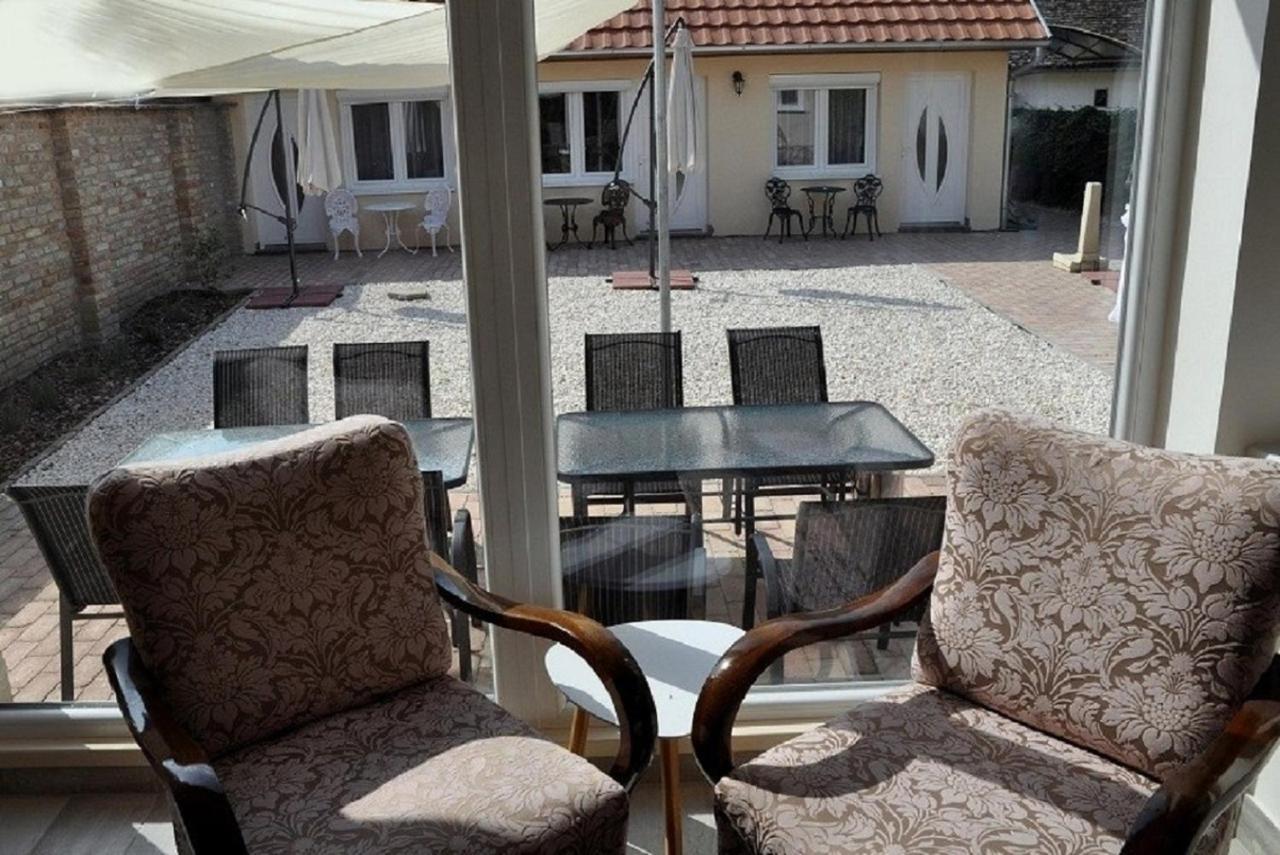 River Apartment Makó Zewnętrze zdjęcie